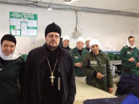 Священник пообщался с участницей Pussy Riot в мордовской колонии