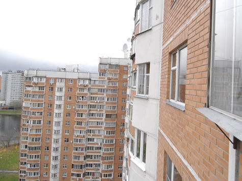 Специальные приборы экономии тепла, регулирующие температуру в квартирах, начнут бесплатно для москвичей устанавливать в жилых домах в ближайшее время столичные власти