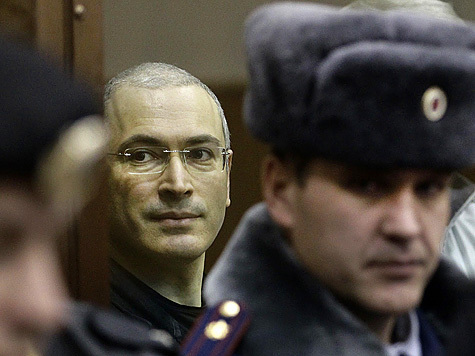 Евродепутаты хотят наказать РФ за Ходорковского

