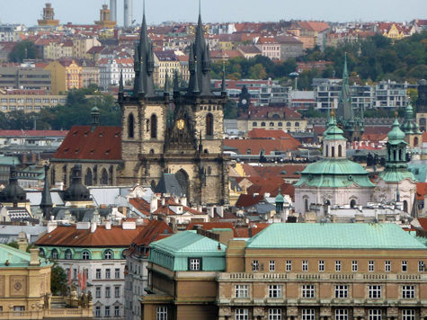 Информации о погибших пока нет, а на место происшествия отправляется мэр чешской столицы

