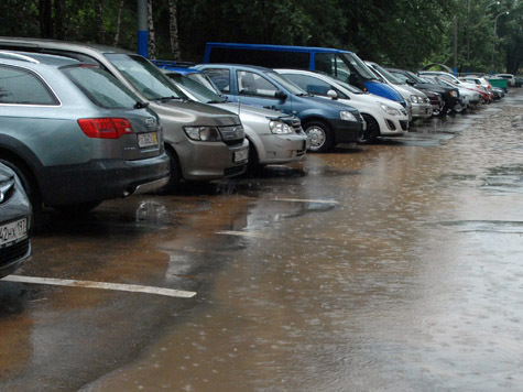 Четверть от июльской климатической нормы дождя может выпасть в первые дни наступившей недели в Москве