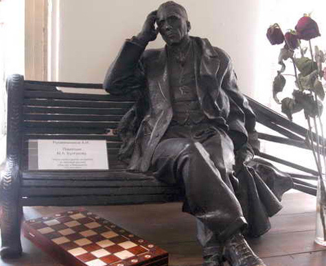 Опальный памятник Рукавишникова (без примуса!) может возродиться в год 120-летия писателя