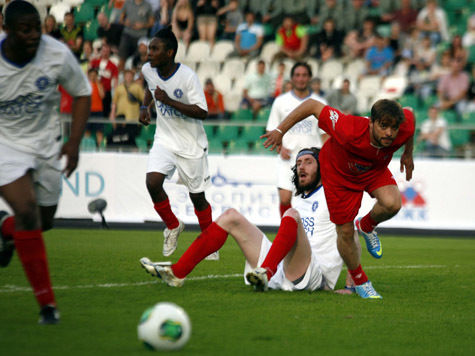 В стартовом матче «Арт-футбола» сборная России обыграла англичан — 6:1