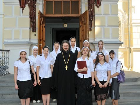 Церковное пение – один из важнейших элементов православного богослужения