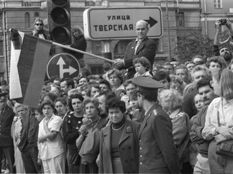 Августовский путч 1991 года похоронил СССР, но... не навсегда