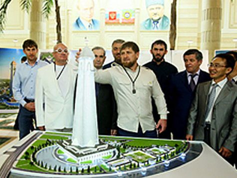Рамзану Кадырову показали проект 400-метровой вайнахской башни
