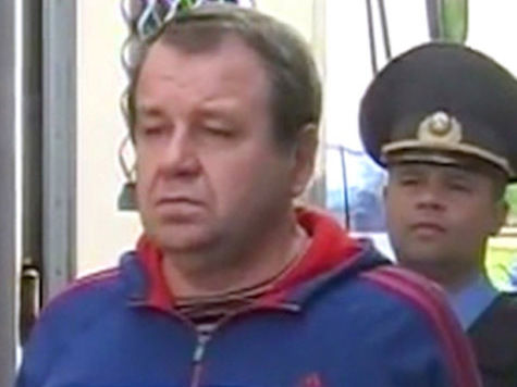 Саратовец Сергей Кабалов, устроивший в начале этого года пьяную драку в самолете по пути в Египет, предстал перед Мособлсудом