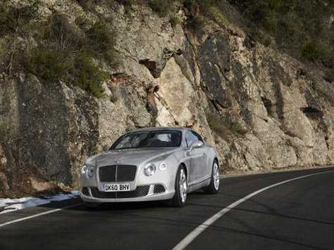 По данным журнала Autocar, британский производитель автомобилей класса «люкс» Bentley в ближайшем будущем будет оснащать свою продукцию новым 4,0-литровым двигателем V8