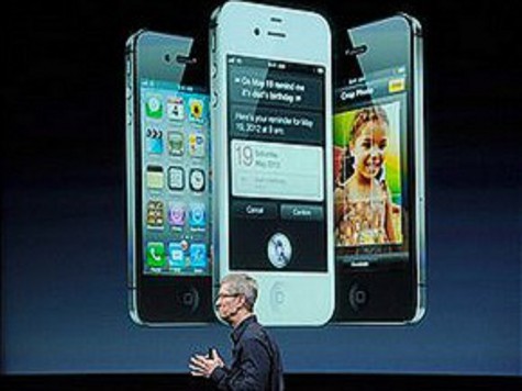 Вопреки ожиданиям многих экспертов, новинка не получила название iPhone 5