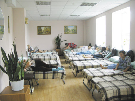 В центре социального обслуживания «Марьино» заботятся о пожилых людях, малообеспеченных и многодетных семьях и инвалидах
