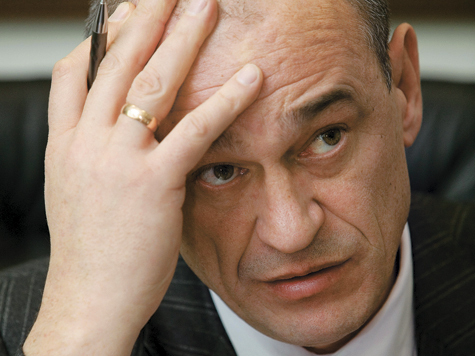 Чиновник недавно пришел в себя после операции на сердце и обратился в суд