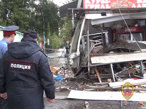 Двое человек оказались в больнице в результате взрыва, прогремевшего в минувшую субботу неподалеку от станции метро «Царицыно»