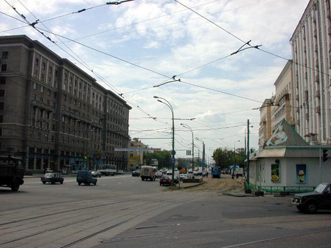 Полоса для реверсивного движения откроется на шоссе Энтузиастов на востоке Москвы с 9 октября этого года