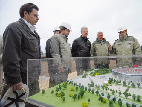 Смотр объекта столичный градоначальник провел вместе со своими заместителями 