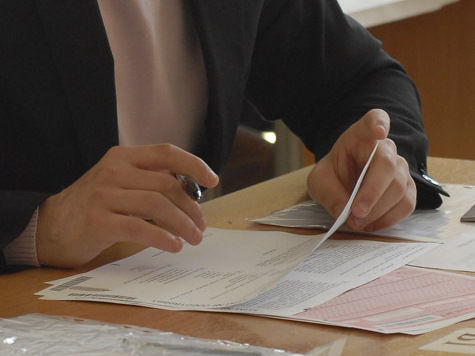 Нарушения при сдаче единых госэкзаменов продолжаются