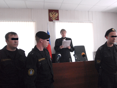 Экс-полицейскому простили убийство из сострадания Экс-полицейскому простили убийство из сострадания
