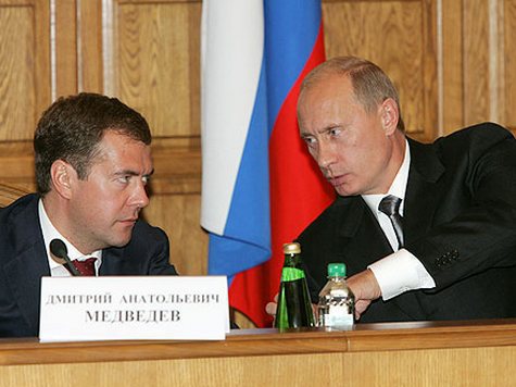 Медведев не знает, будет ли баллотироваться на новый срок