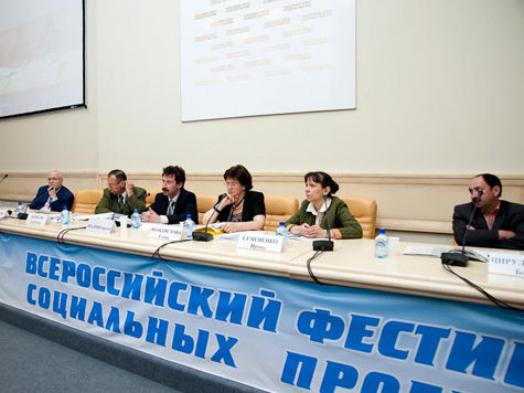 В 2012 году в Фестивале приняли участие более 2 тысяч проектов общественных организаций из 73 регионов России 