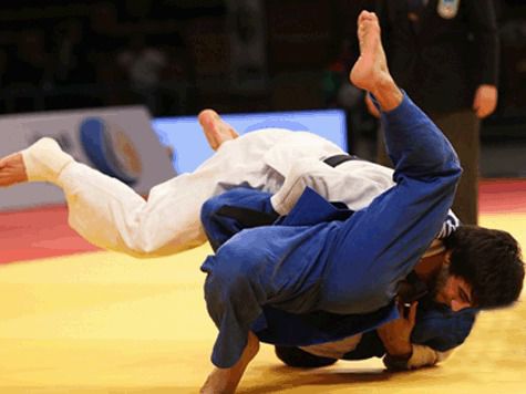 В столице Объединённых Арабских Эмиратов Абу-Даби прошёл международный турнир по дзюдо из серии Гран-при