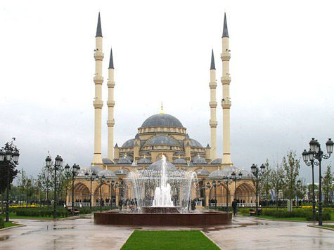 Организаторы конкурса «Россия 10» не выдержали повышенного внимания и вернули мечеть имени Ахмата Кадырова в список финалистов