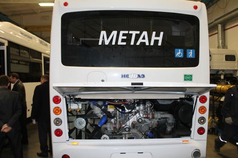 Автобусы, работающие на газомоторном топливе, испытают на нижегородцах