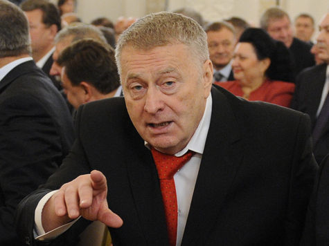 Владимиру Вольфовичу не удалось провести съезд партии в Кремле, он открывается за МКАД