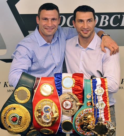 Непобедимые братья-боксеры побывали в гостях у «МК»