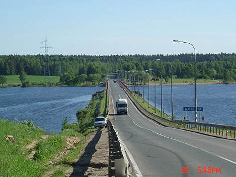 Штрафом могут отделаться предприимчивые жители Рузского района Подмосковья, незаконно взимавшие плату за въезд на пляж Озернинского водохранилища. 