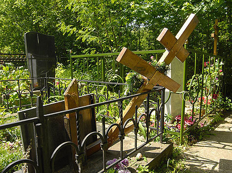 Высшая кара постигла жителя Озерского района Подмосковья, осквернившего могилы на кладбище в селе Клишино