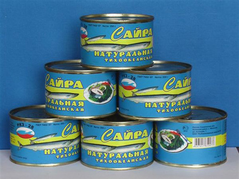 Один из самых популярных рыбных продуктов среди россиян — консервированная сайра — скоро может стать дефицитным