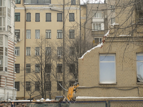 «Градозащитники» душат Москву в объятиях