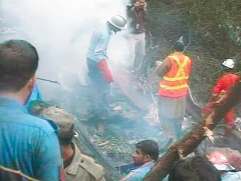 Сведения о выживших в пакистанской авиакатастрофе не подтвердились
