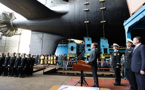 Подводная лодка будет охранять месторождения Арктики
