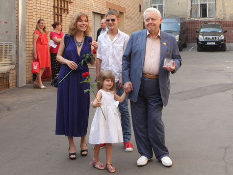 Супруга Олега Табакова Марина Зудина: “Ради детей я готова на все!”