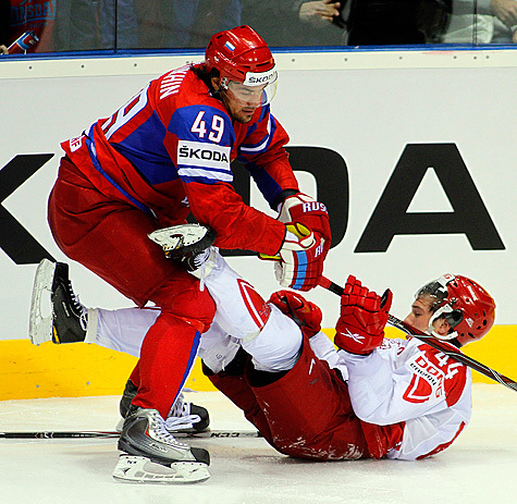 Эксперт “МК” Александр Кожевников считает, что все проблемы сборной России по хоккею связаны с недоработками тренерского штаба