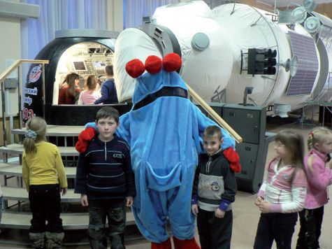 Молодежные образовательные центры готовят будущих космонавтов