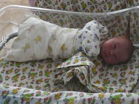 Из-за ссоры родителей едва не погибла на десятом дне своей жизни новорожденная дочь молодых москвичей
