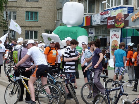 Компания «Зеленая точка» и сеть городских кафе «КВИК ЧИК» поднимают велосипедную культуру в краевом центре

