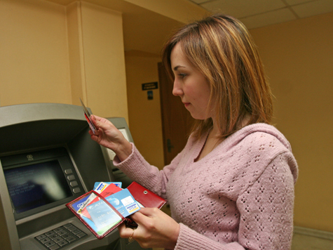Рассылать кредитки потенциальным клиентам по почте не будут больше российские банки