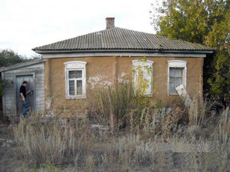 Семью пенсионерки выселили из дома, в котором она прожила 30 лет