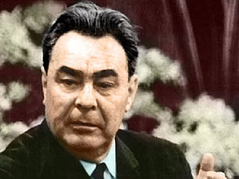 Общество «Мемориал» не согласно: «Главное свойство Леонида Ильича — становиться героем анекдотов»