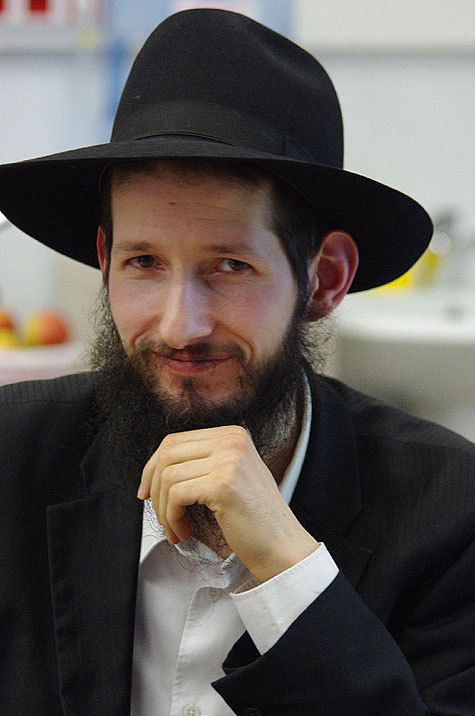 В педагогическом конкурсе среди еврейских школ победил 33-летний москвич