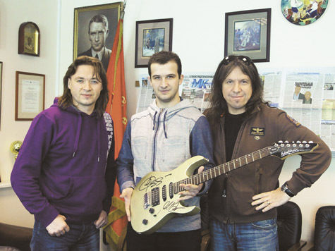 «Ария» побывала в «МК» и ответила на вопросы читателей