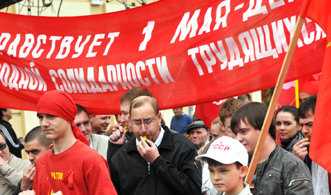 Очередной Первомай прошел в Саратове неожиданно разнообразно. 