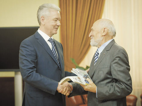 В Общественной приемной москвичи поговорили с Сергеем Собяниным о здоровье, спорте и долголетии