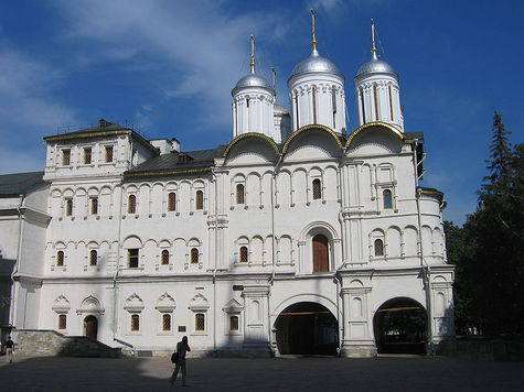 В Одностолпной палате Патриаршего дворца выставили личные вещи государя всея Руси

