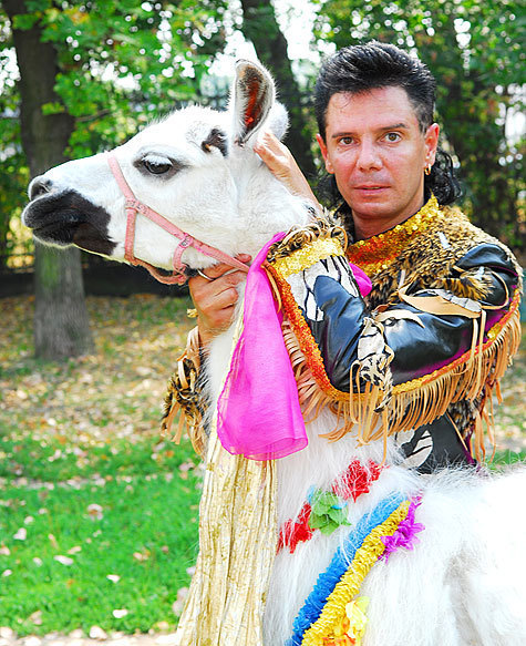 Артист цирка Дмитрий Николау: “Когда воспитываешь животное с детства, оно становится членом семьи”