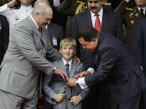 Социалисту Чавесу представили белорусского наследника