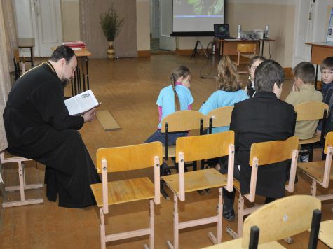 Нужно ли нижегородским школьникам религиозное образование?