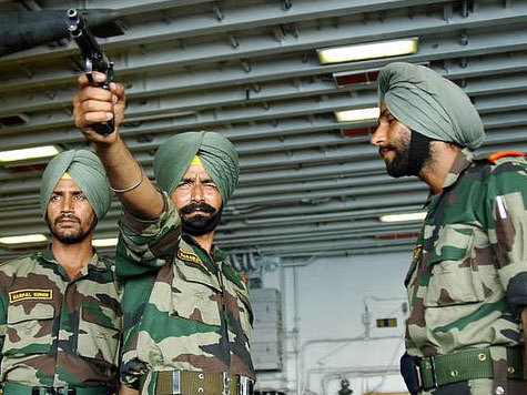 По данным Стокгольмского института исследований проблем мира, Индия стала крупнейшим импортером оружия в мире